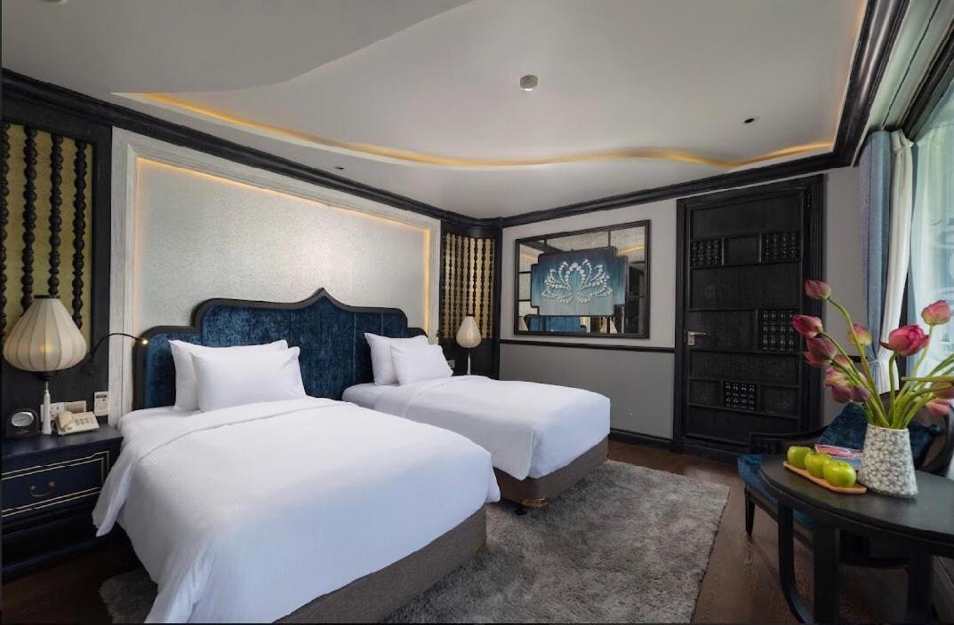 Madeline Cruises Hotel Hạ Long Ngoại thất bức ảnh