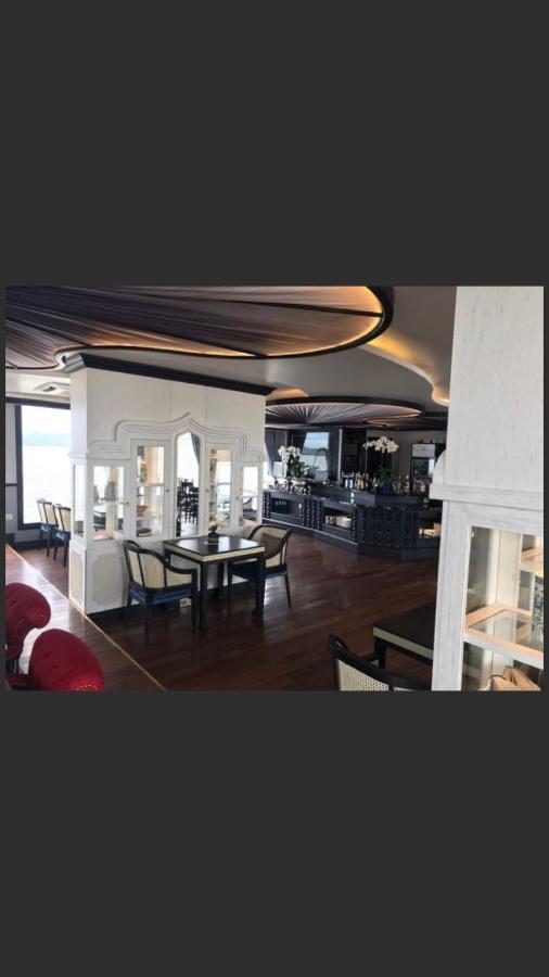 Madeline Cruises Hotel Hạ Long Ngoại thất bức ảnh