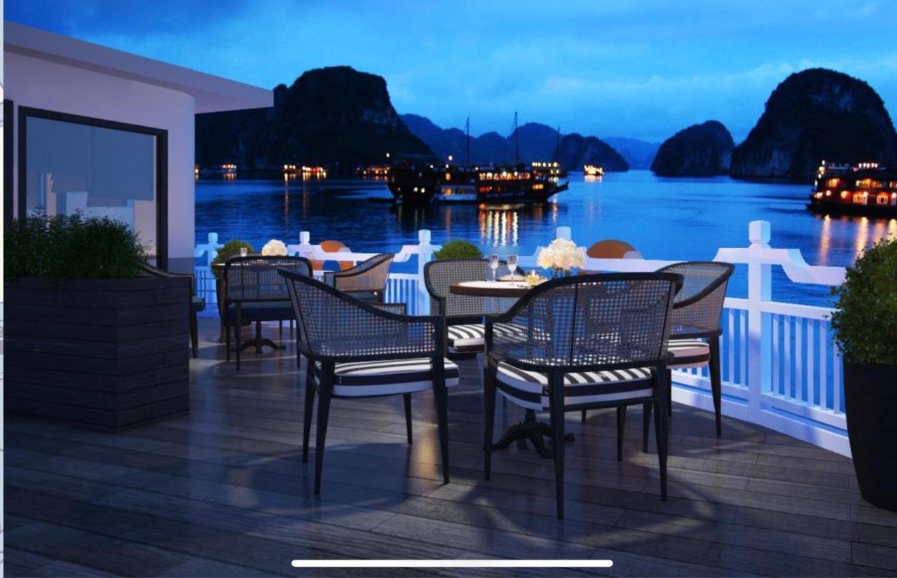 Madeline Cruises Hotel Hạ Long Ngoại thất bức ảnh